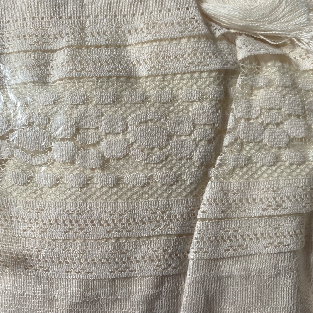 COPY - IVORY LACE MAXI SKIRT - Picture 6 of 7